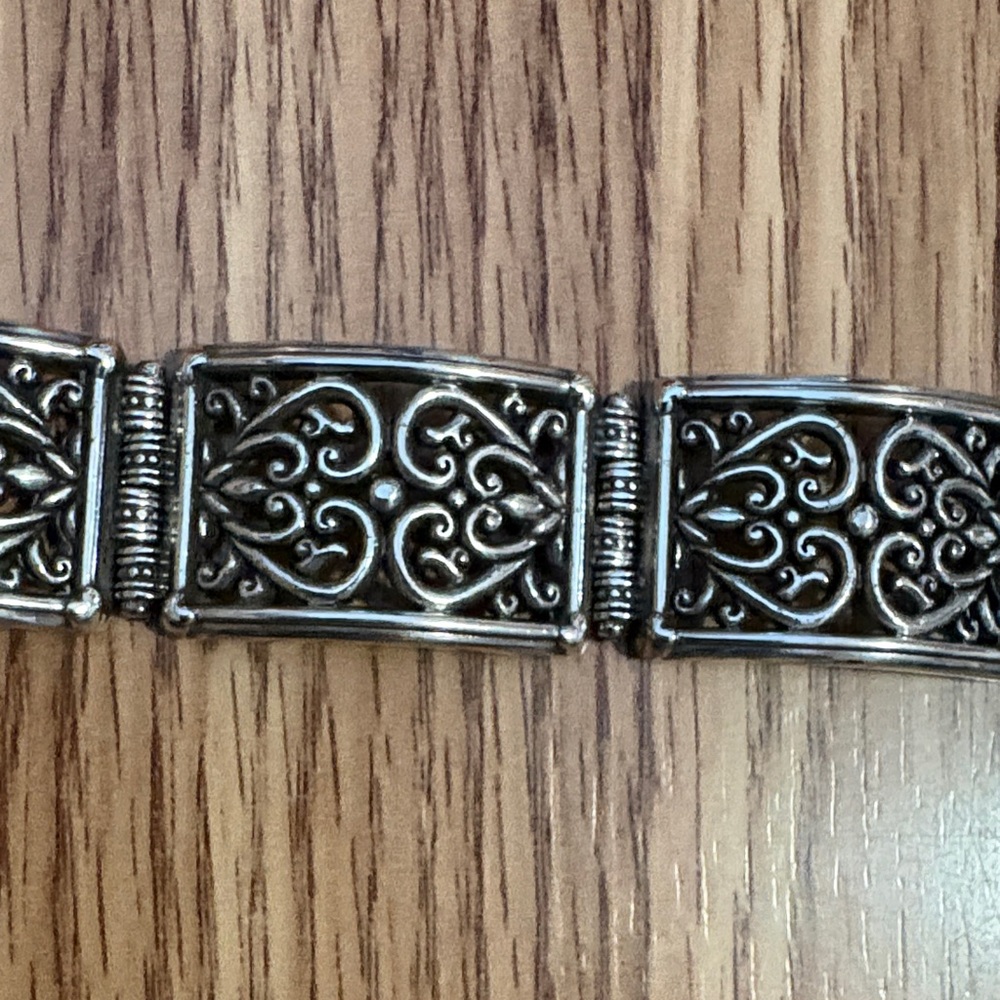 BRIGHTON HEART SCROLLED SILVER-TONE 7" BRACELET - Picture 4 of 12